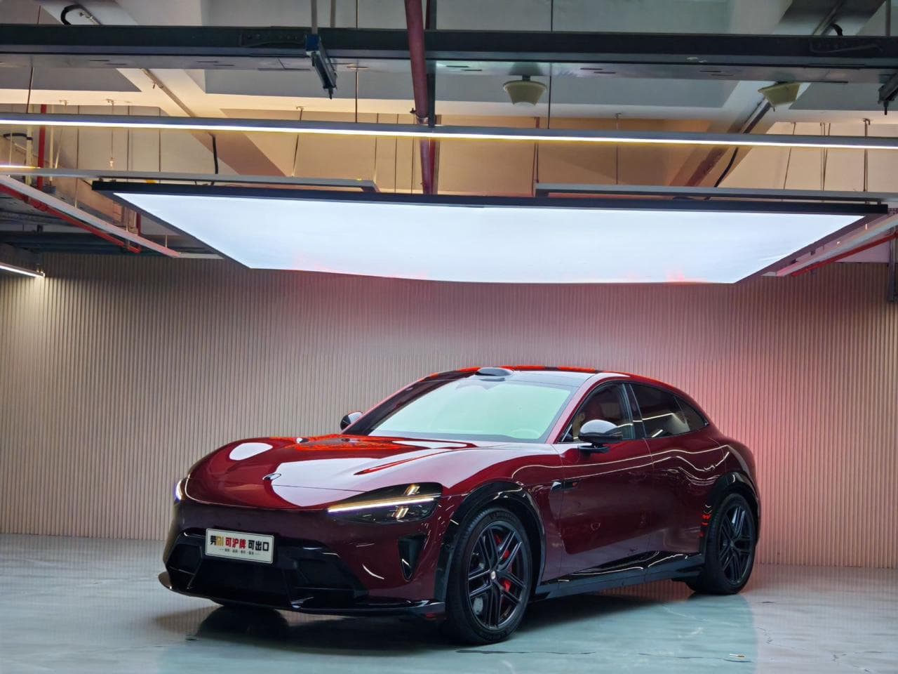XIAOMI YU7 GT AWD GT Edition (2026) | 1003 CP | 705 KM Autonomie | Import La Comandă Date cheie: